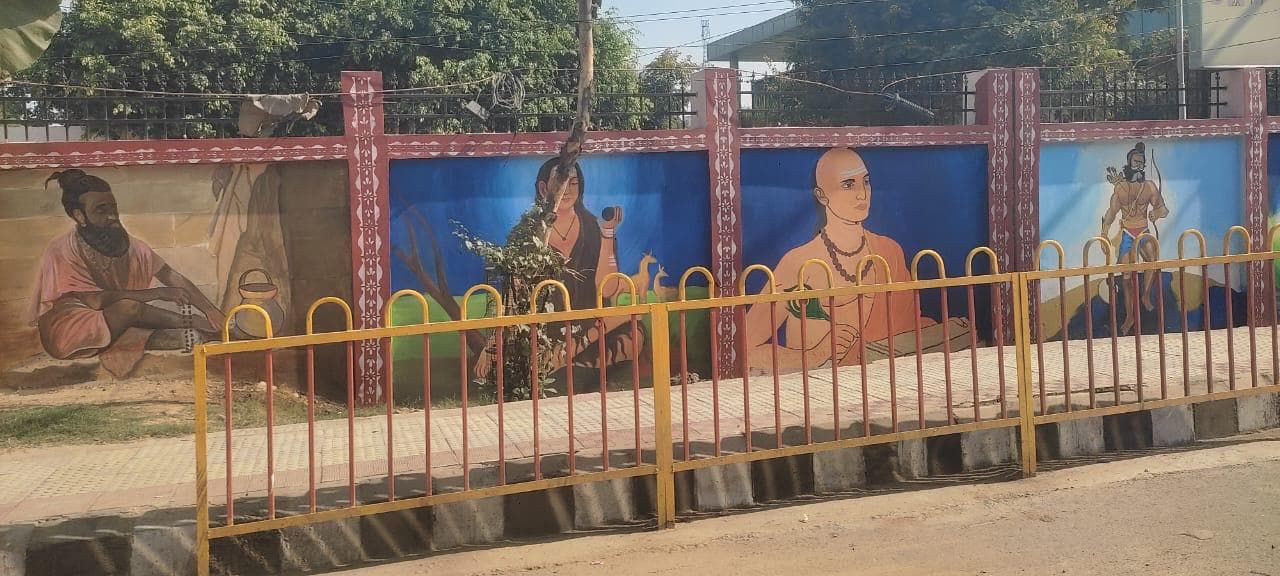 Installed mythological murals on boundary wall